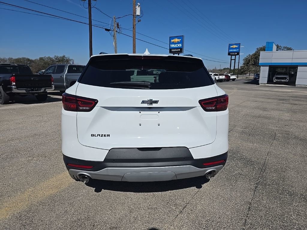 New 2026 Chevrolet Blazer LT w/ Convenience Package image 7
