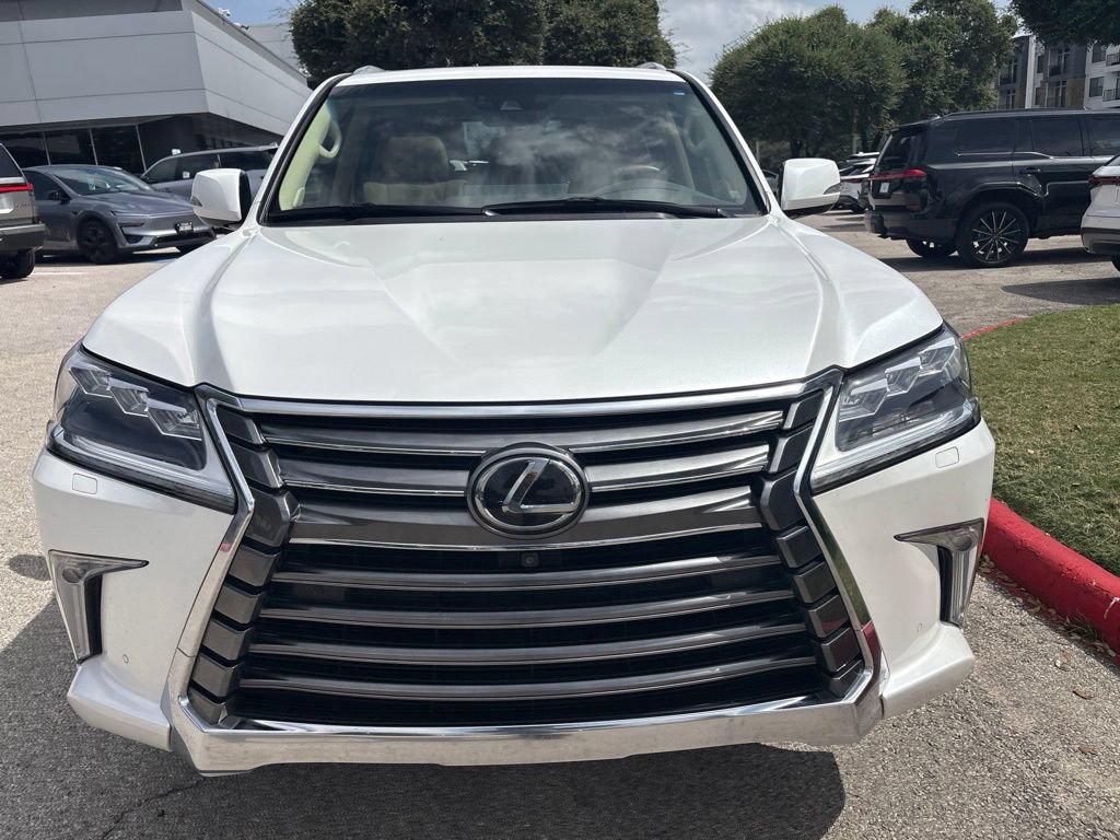 Used 2019 Lexus LX 570 4WD w/ Luxury Package image 8