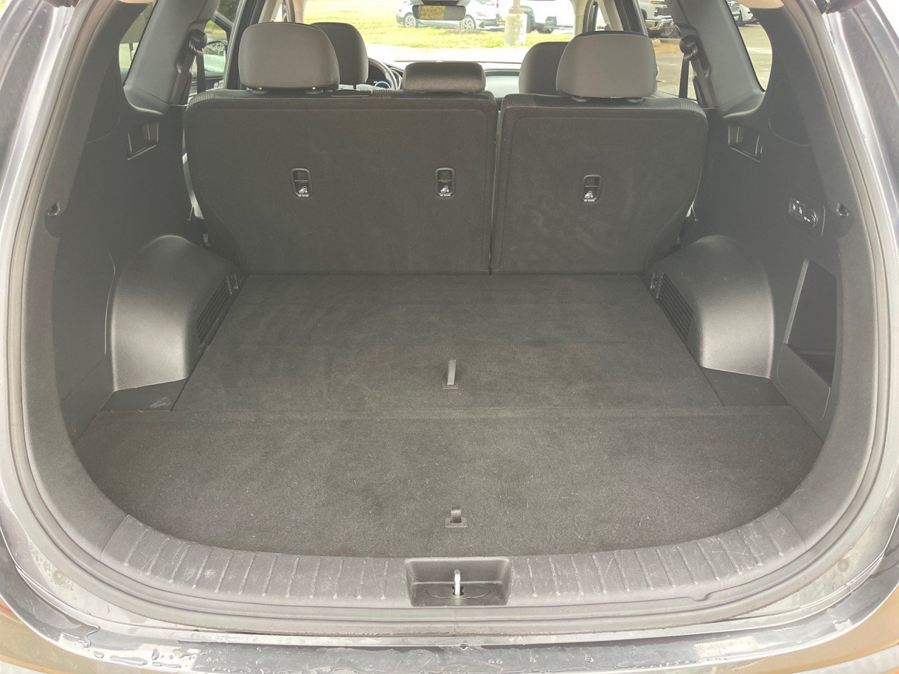 Used 2022 Hyundai Santa Fe XRT FWD image 11
