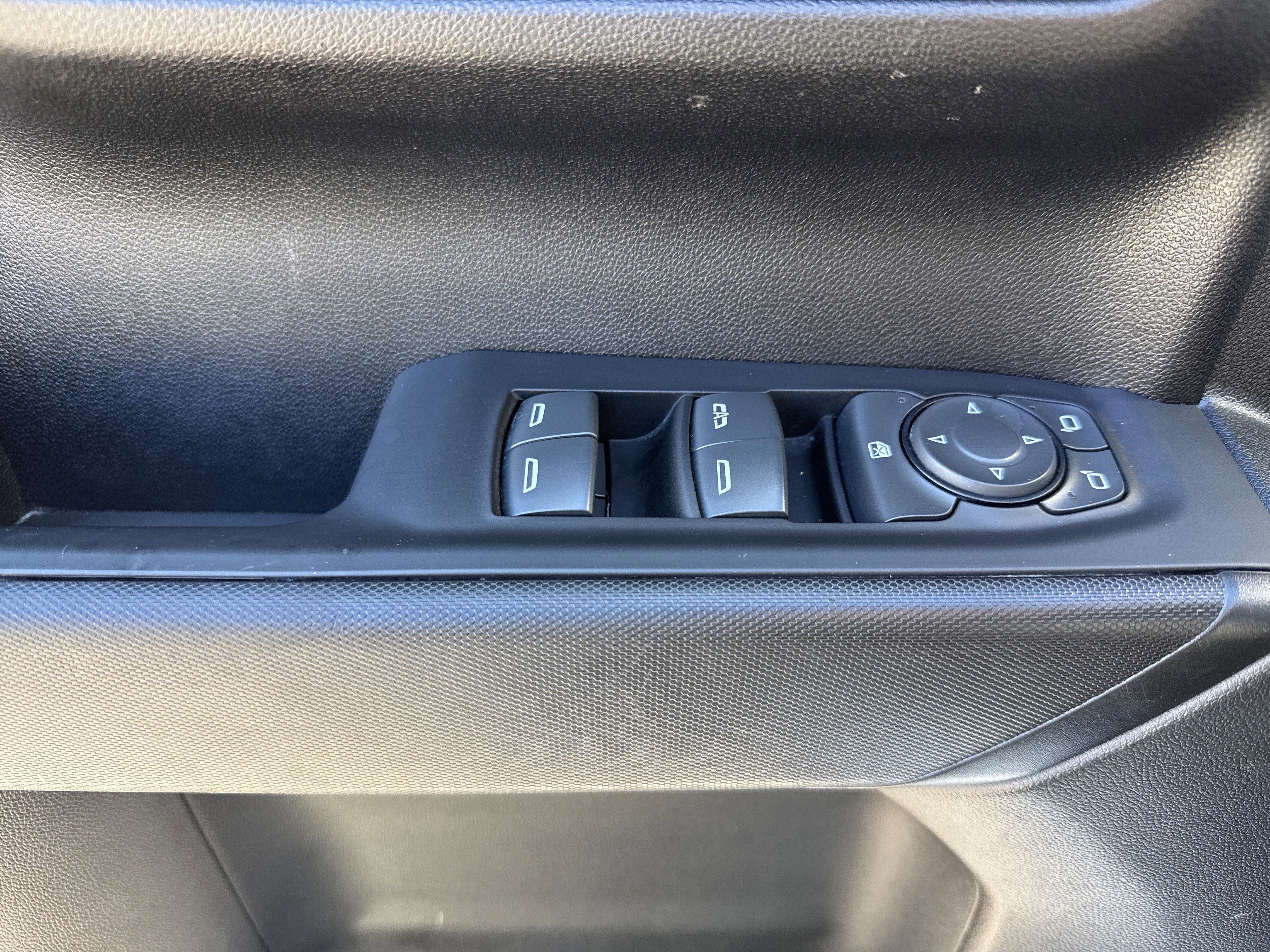 Used 2023 GMC Sierra 1500 Pro w/ Pro Value Package image 15