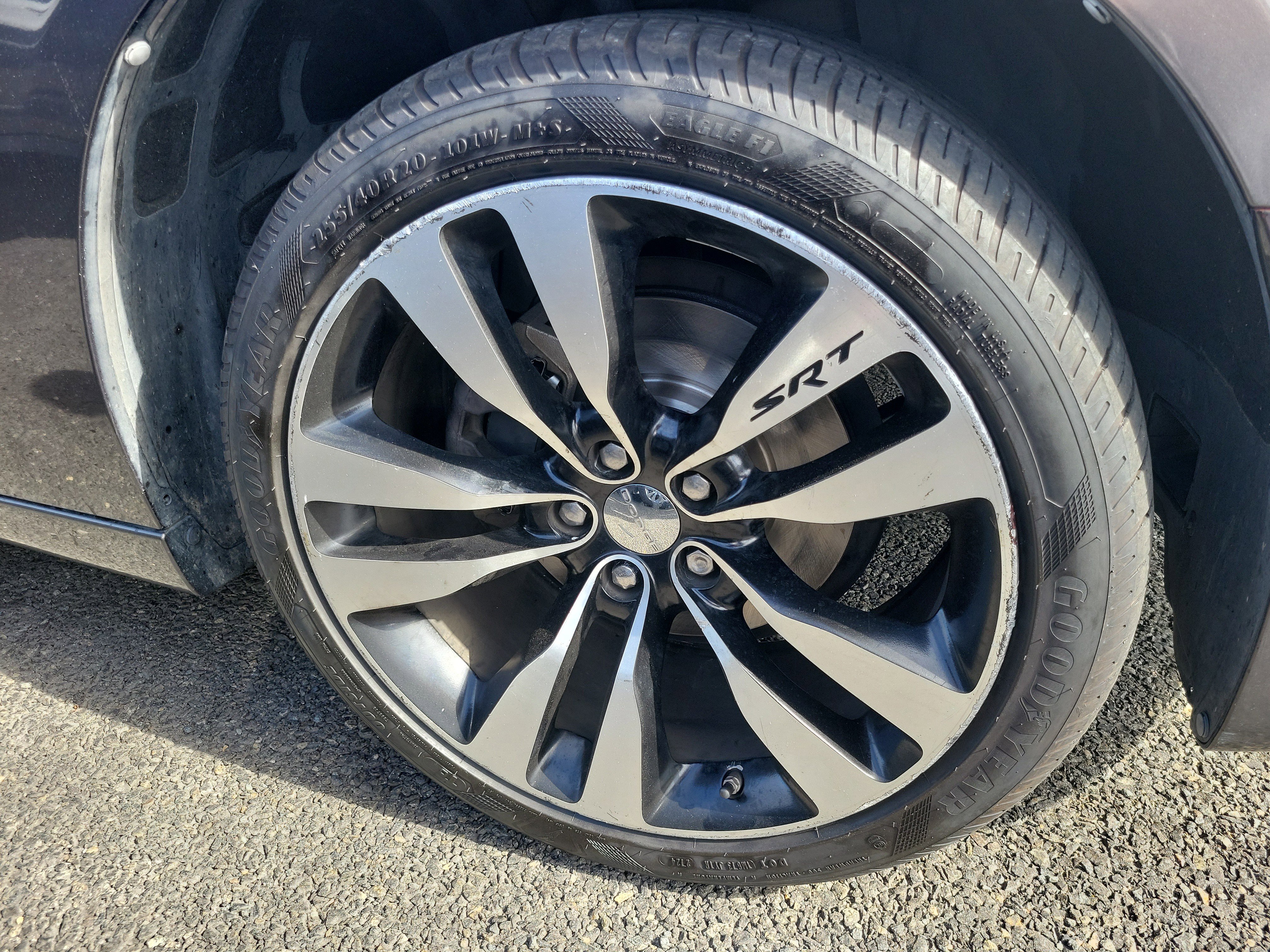 Used 2016 Dodge Charger SXT w/ Navigation & Travel Group RWD image 4