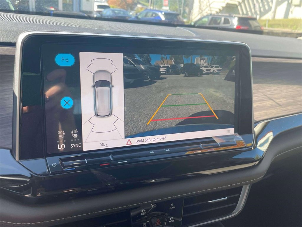 New 2024 Volkswagen Atlas SEL image 30