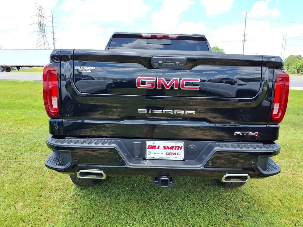 New 2026 GMC Sierra 1500 AT4 w/ AT4 Premium Package AWD/4WD image 6