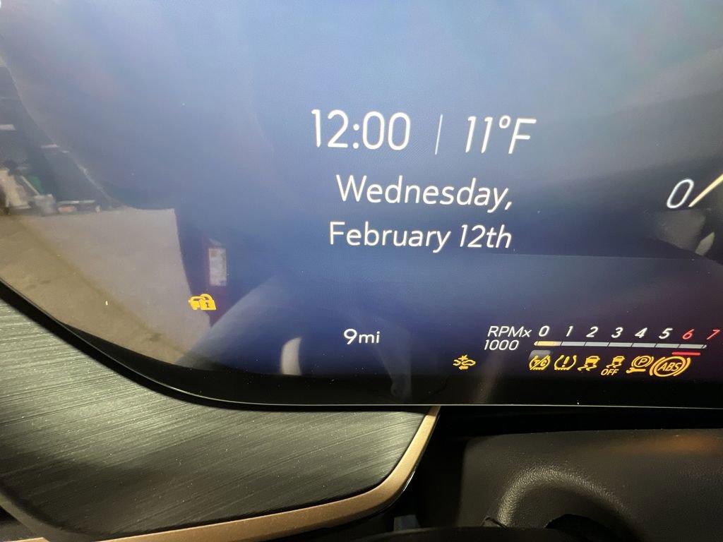 New 2025 Buick Envision Sport Touring image 12