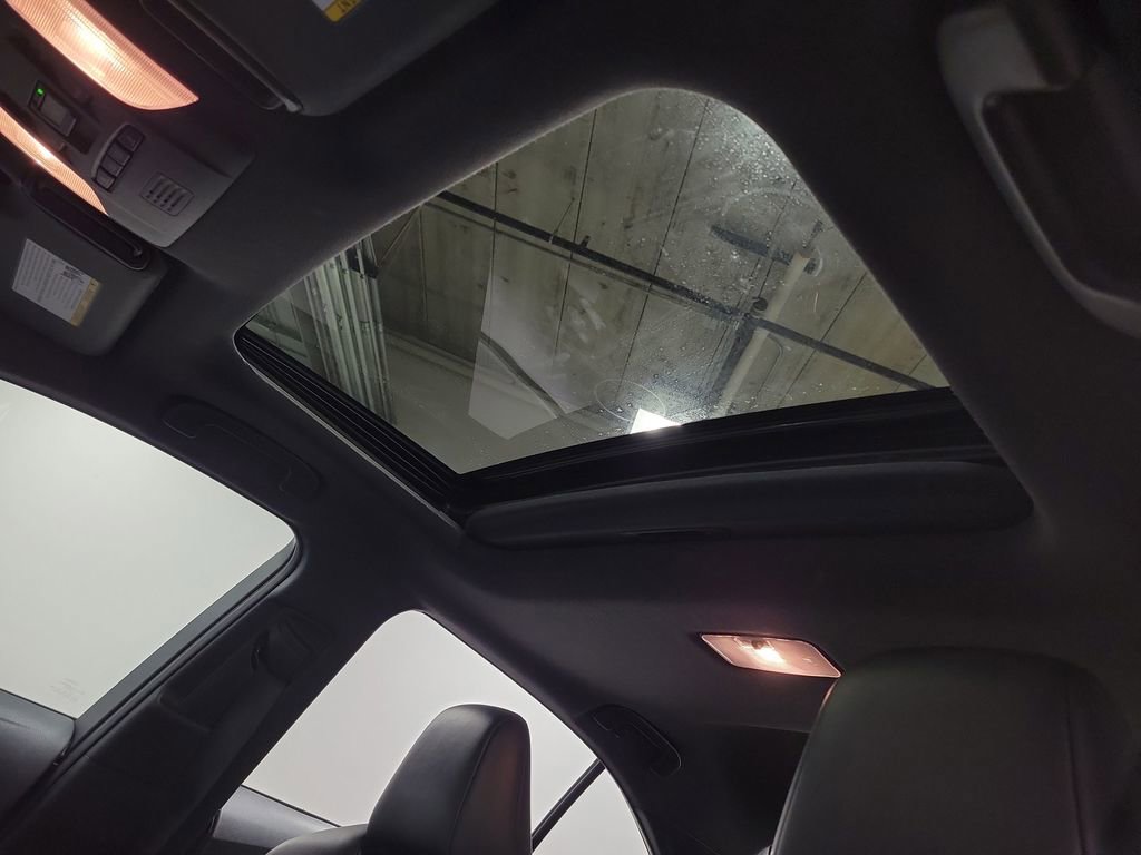 Used 2021 Toyota Corolla XSE image 14