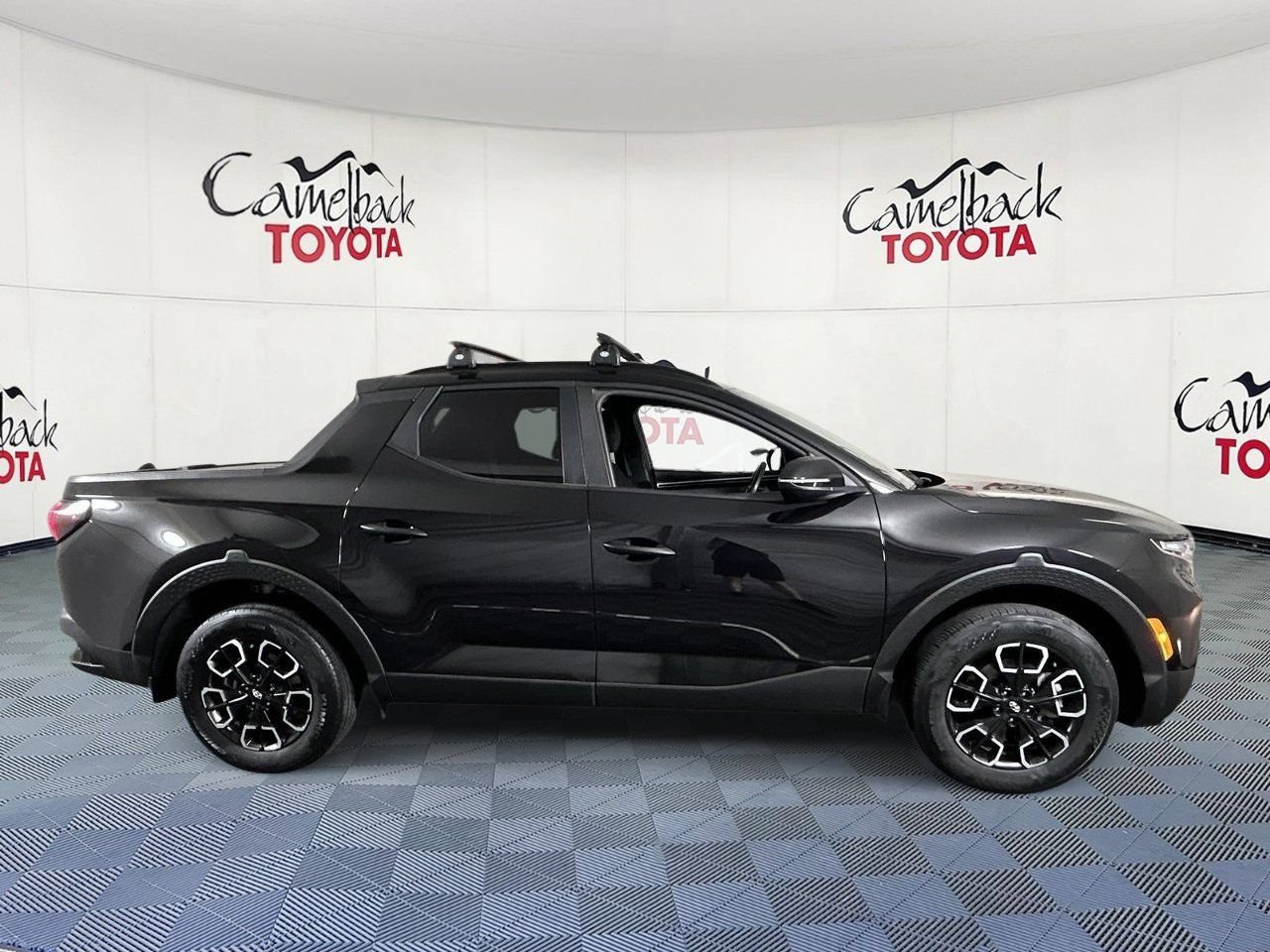 Used 2022 Hyundai Santa Cruz SEL w/ Activity Package FWD image 8
