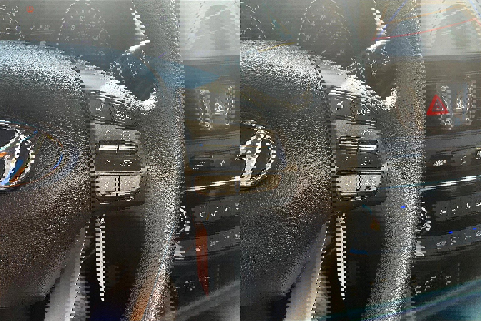 Used 2018 Hyundai Elantra GT image 23