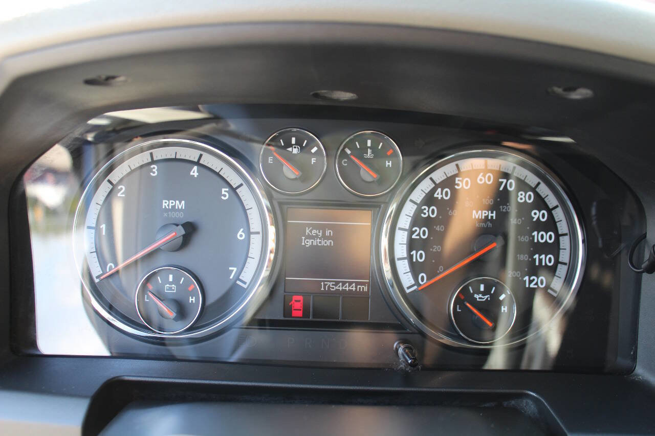 Used 2012 RAM 1500 Big Horn w/ Remote Start & Security Group image 16