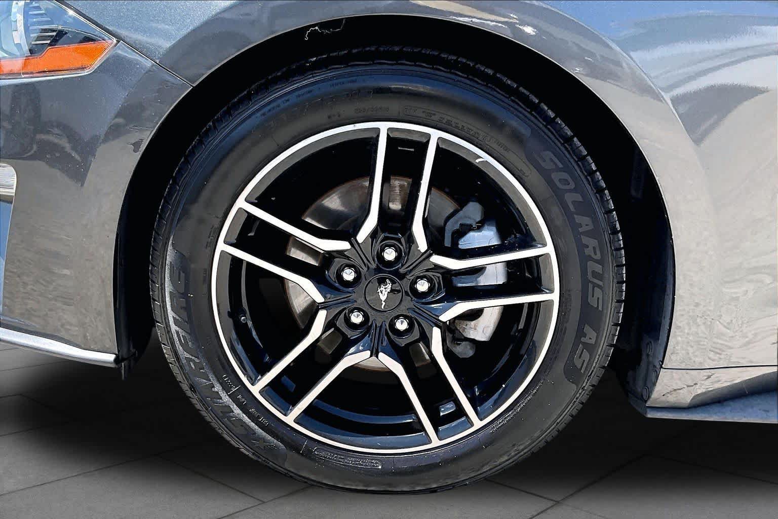 Used 2020 Ford Mustang Coupe w/ Equipment Group 101A RWD image 11