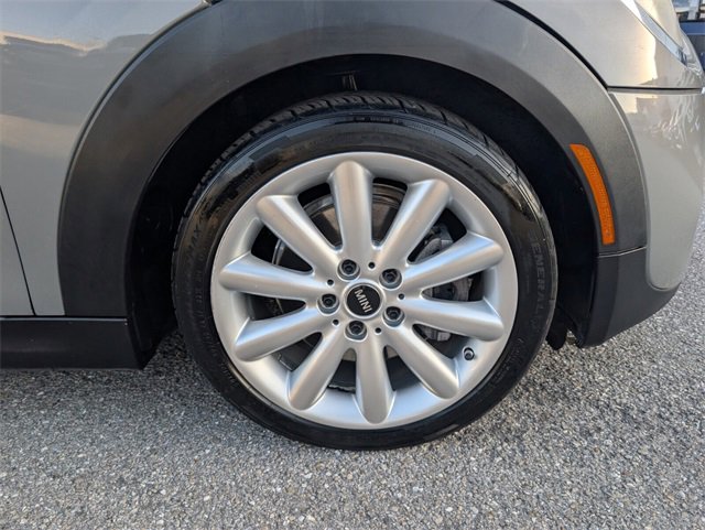 Used 2015 MINI Cooper S image 18