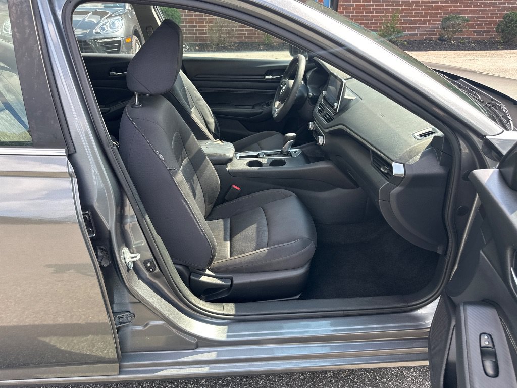 Used 2019 Nissan Altima 2.5 S FWD image 23