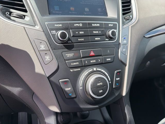 Used 2018 Hyundai Santa Fe Sport w/ 2.4L Value Package 02 FWD image 19