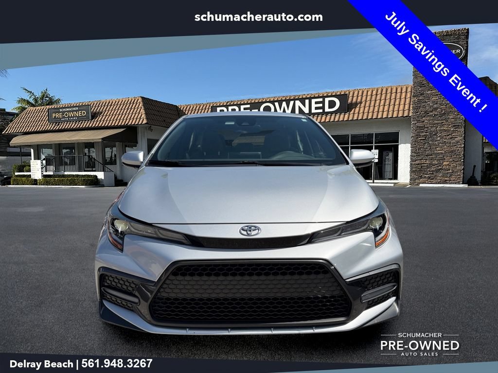 Used 2020 Toyota Corolla SE FWD image 2