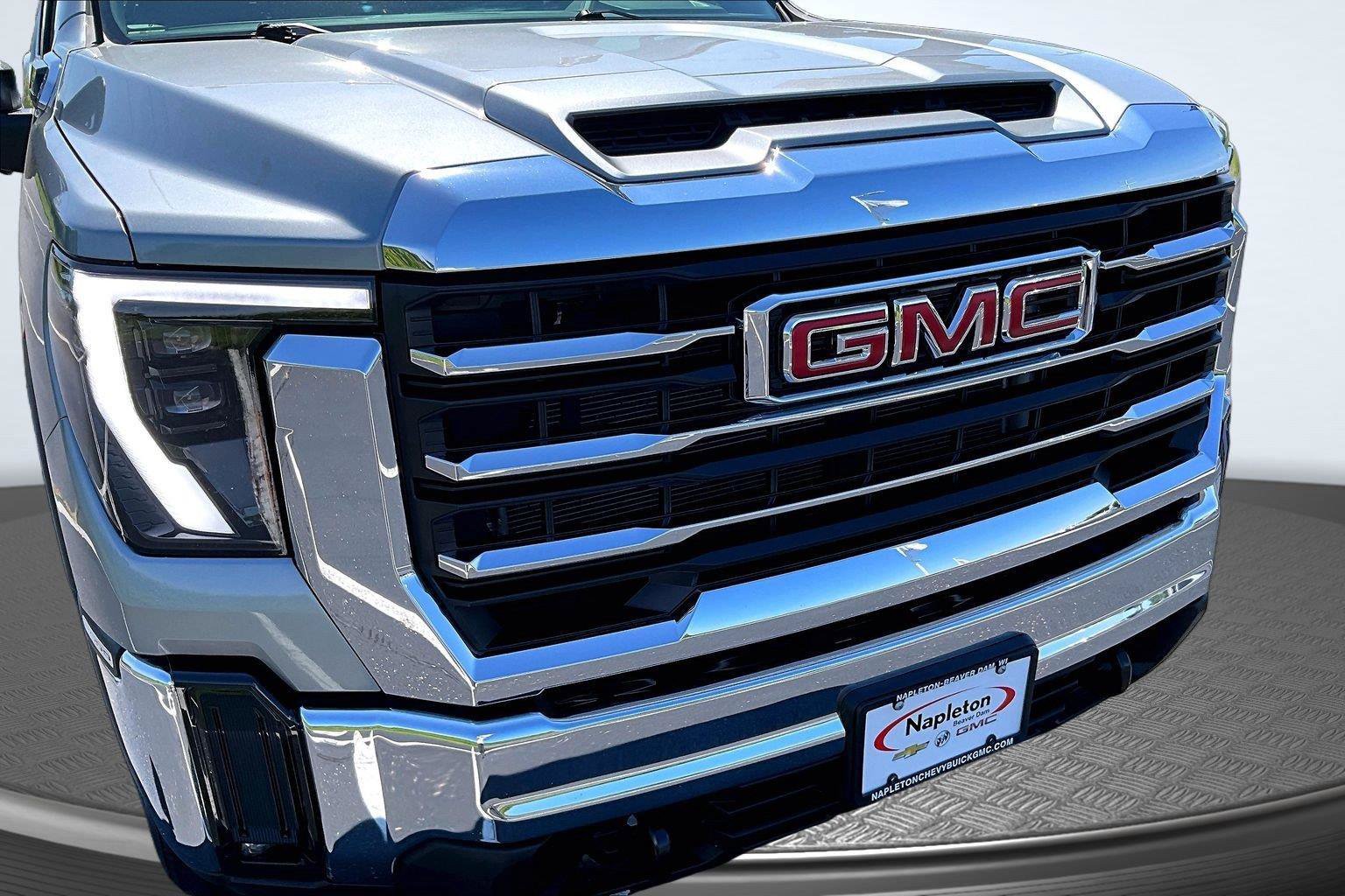Used 2026 GMC Sierra 2500 SLE w/ SLE Value Package; AWD/4WD image 29