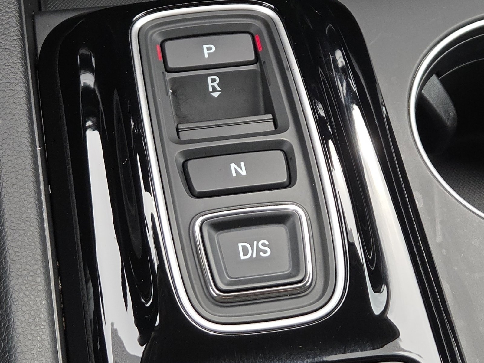 Used 2025 Honda Pilot EX-L image 32
