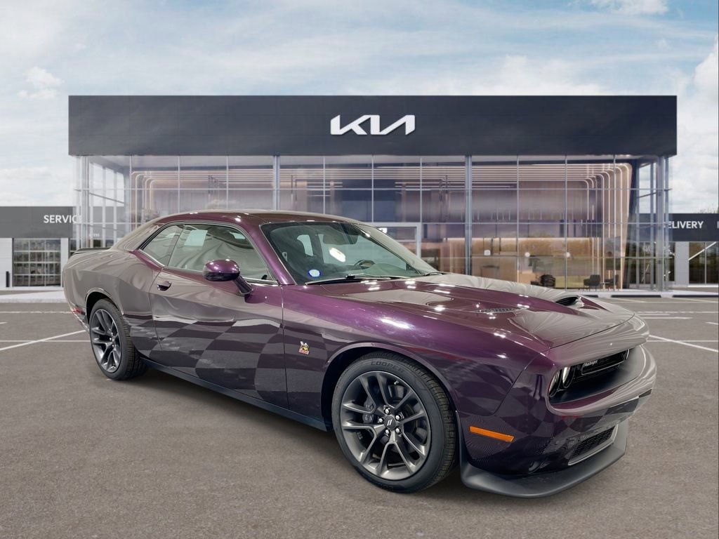 Used 2022 Dodge Challenger R/T Scat Pack image 2