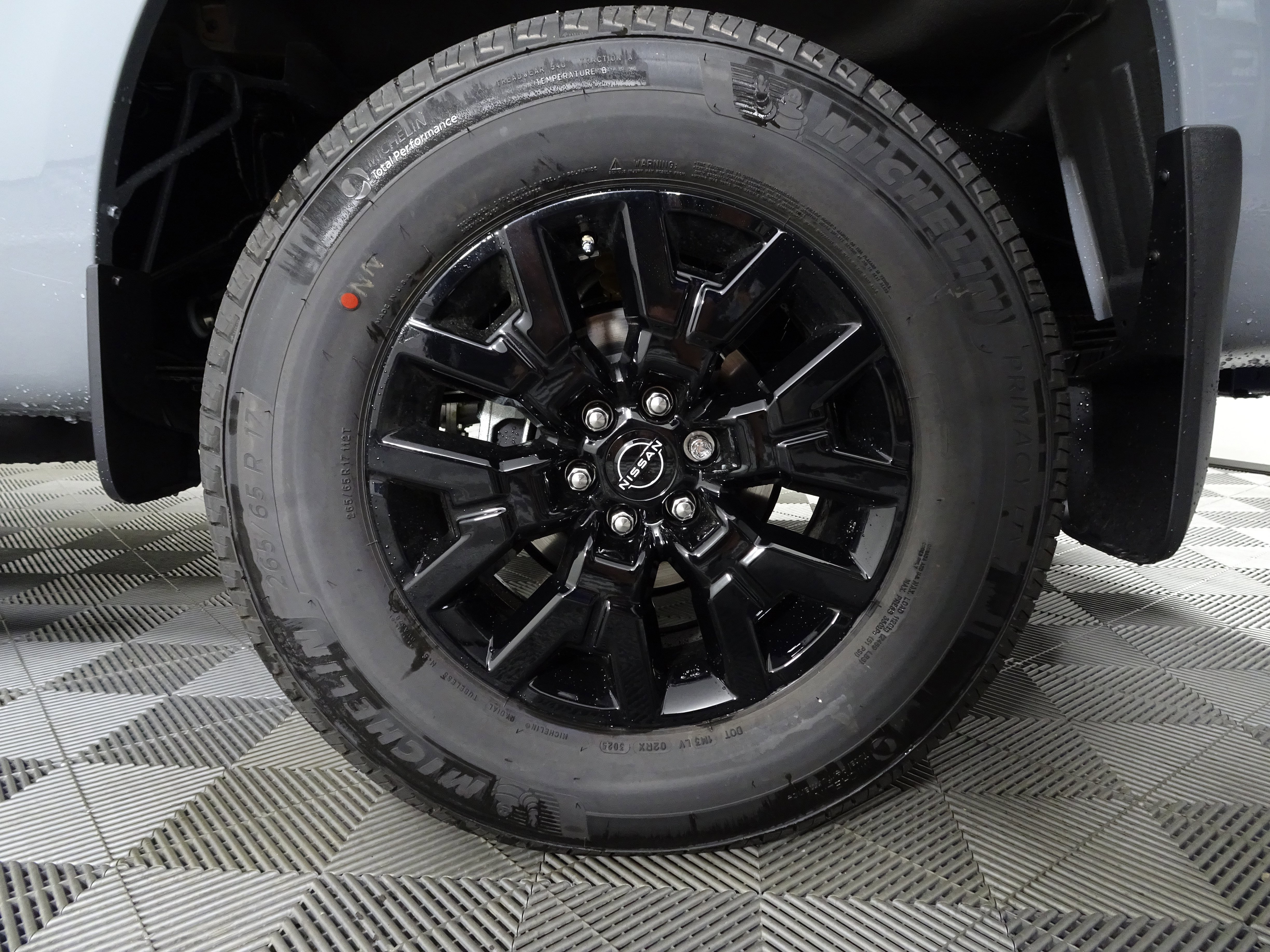 New 2026 Nissan Frontier SV w/ SV Convenience Package image 13