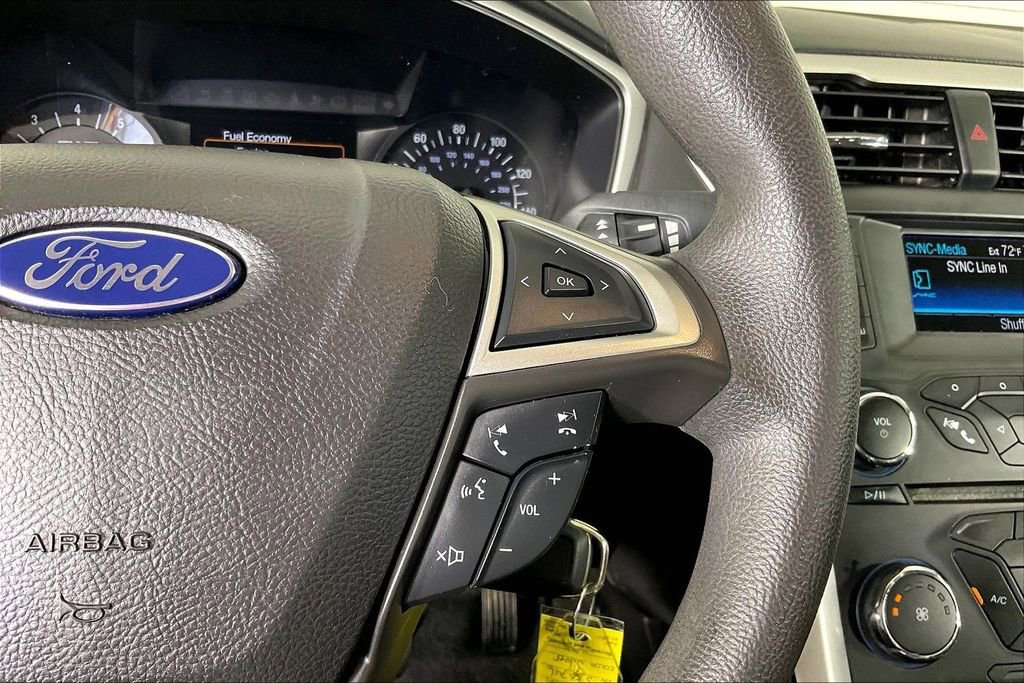 Used 2013 Ford Fusion SE FWD image 24