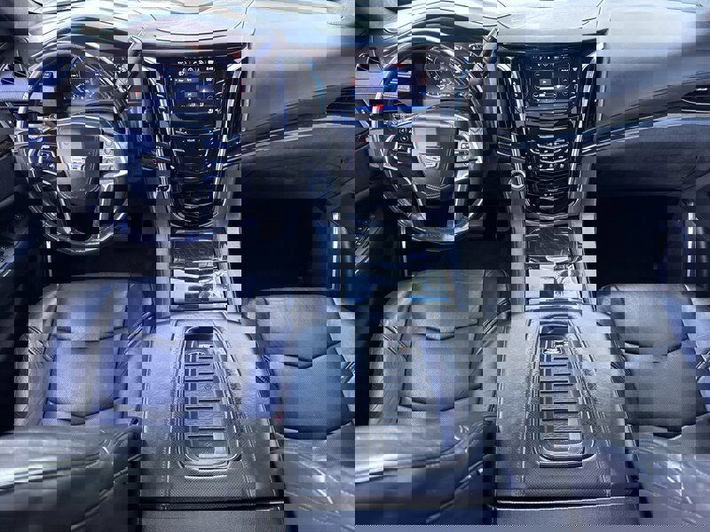 Used 2018 Cadillac Escalade ESV Platinum image 21