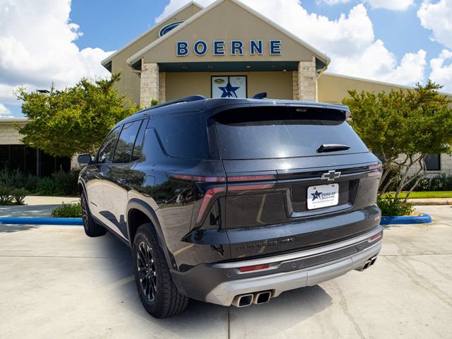 Used 2024 Chevrolet Traverse Z71 w/ Enhanced Driving Package AWD/4WD image 3