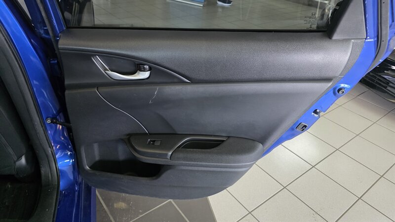 Used 2019 Honda Civic Sport image 21