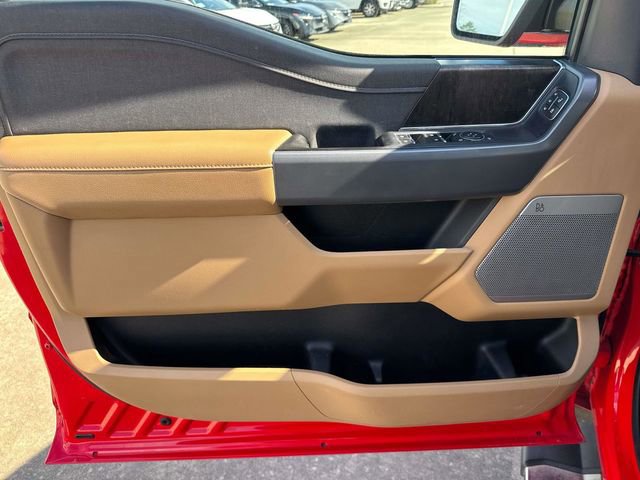 Used 2021 Ford F150 Lariat w/ Max Trailer Tow Package image 23