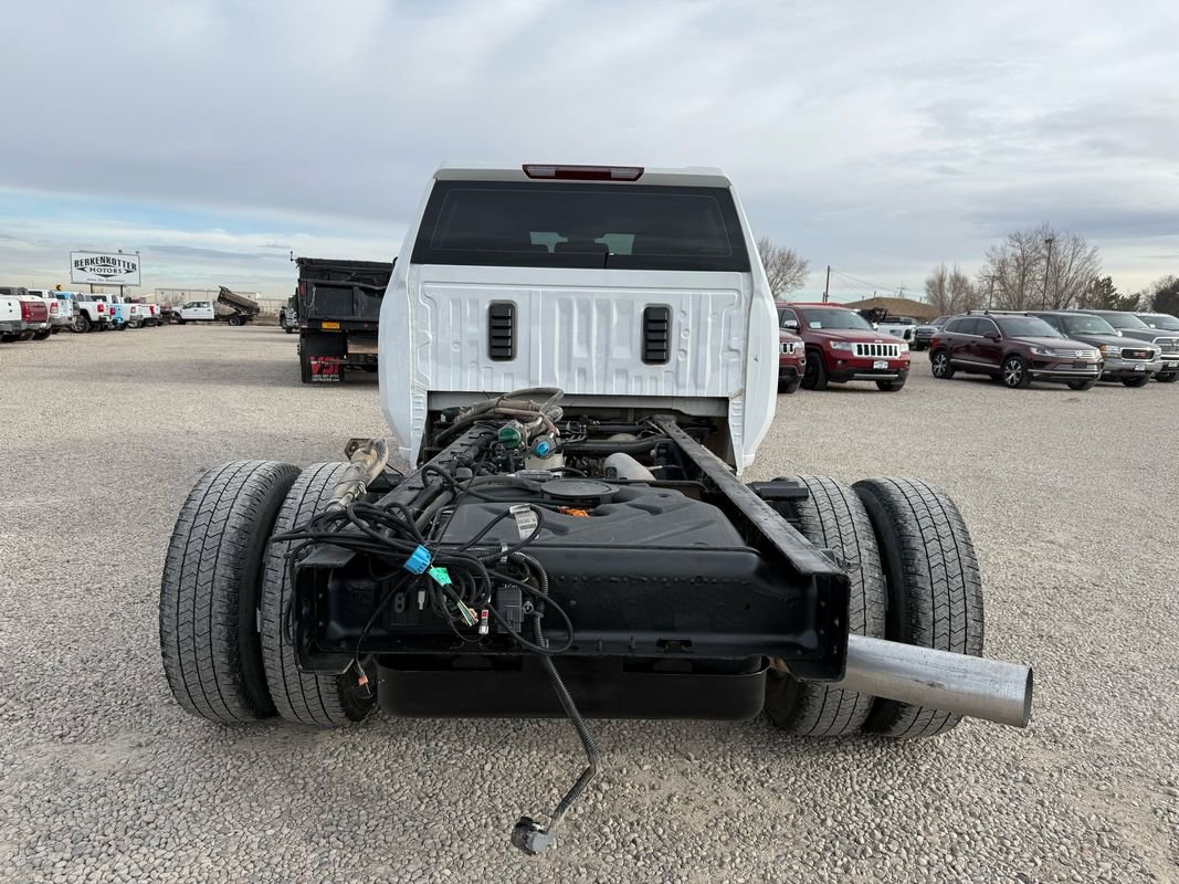 Used 2024 Chevrolet Silverado 3500 W/T w/ Snow Plow Prep Package image 9