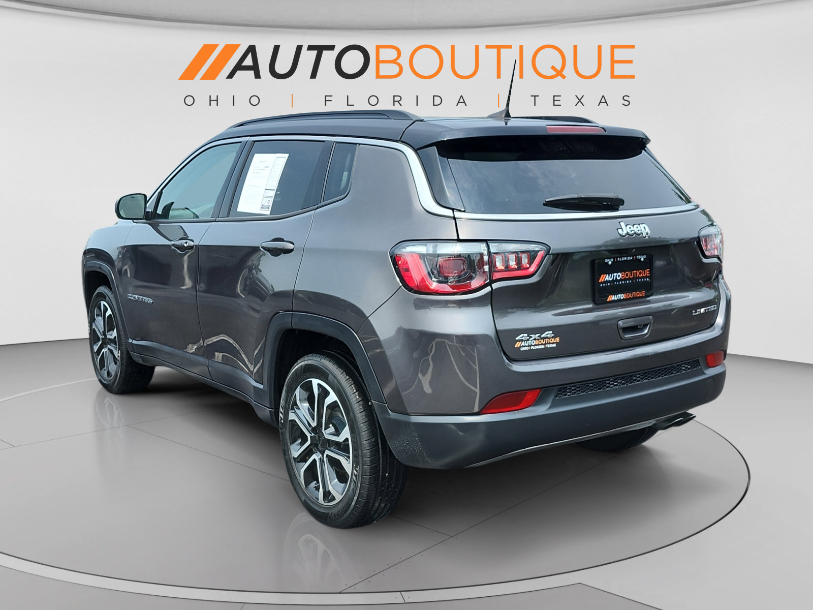 Used 2022 Jeep Compass Limited AWD/4WD image 3