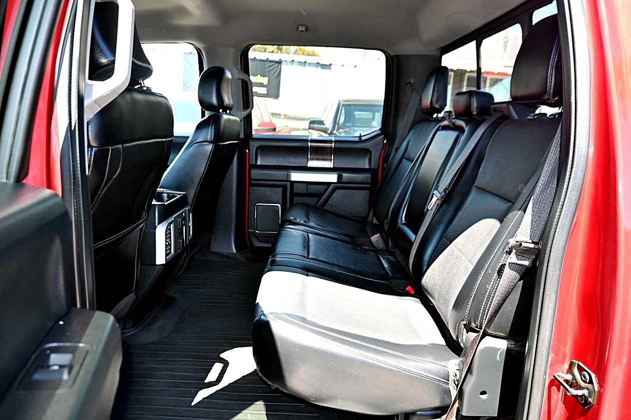 Used 2015 Ford F150 Lariat w/ Equipment Group 502A Luxury AWD/4WD image 12