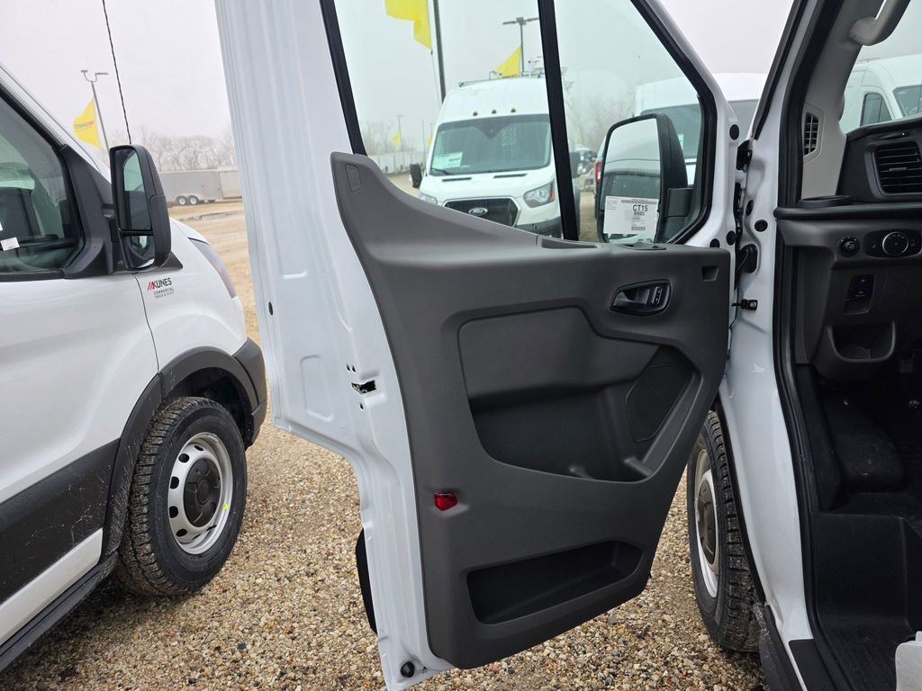 New 2026 Ford Transit 250 148 Medium Roof w/ Load Area Protection Package RWD image 22