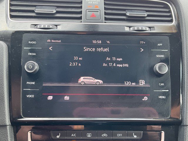 Used 2019 Volkswagen GTI SE FWD image 20