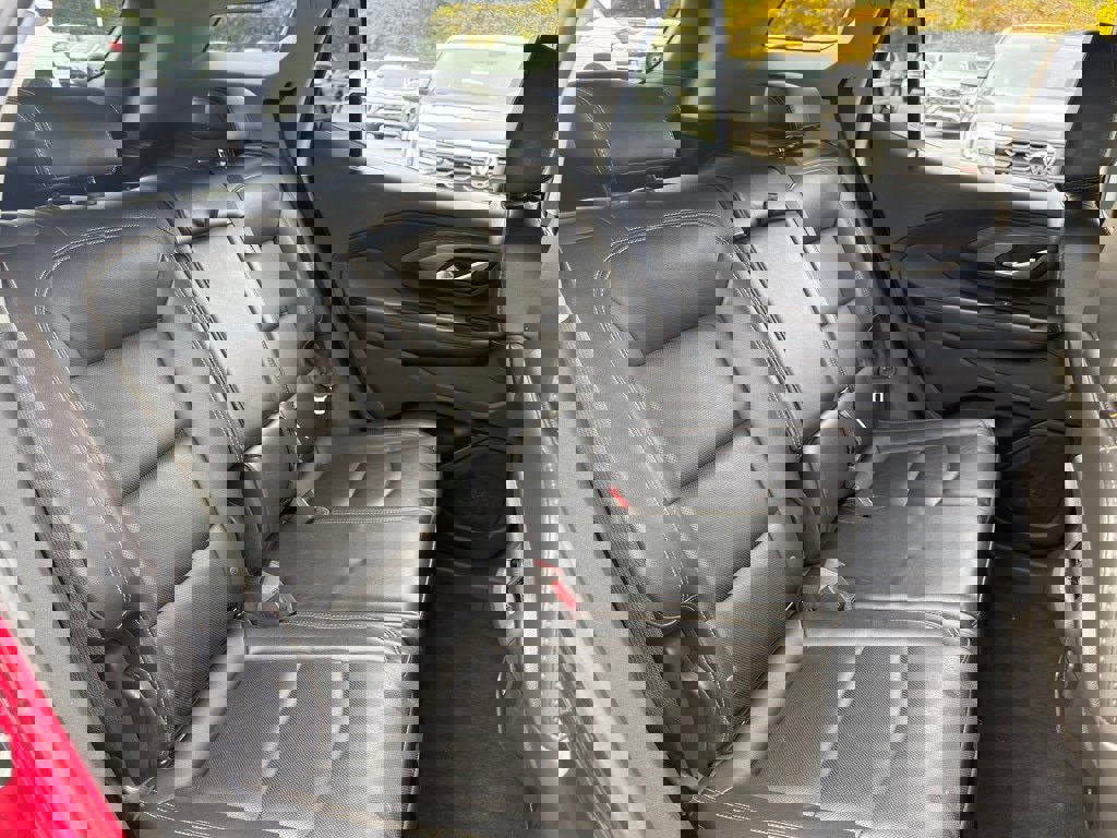 Used 2019 GMC Terrain SLT w/ Preferred Package image 30