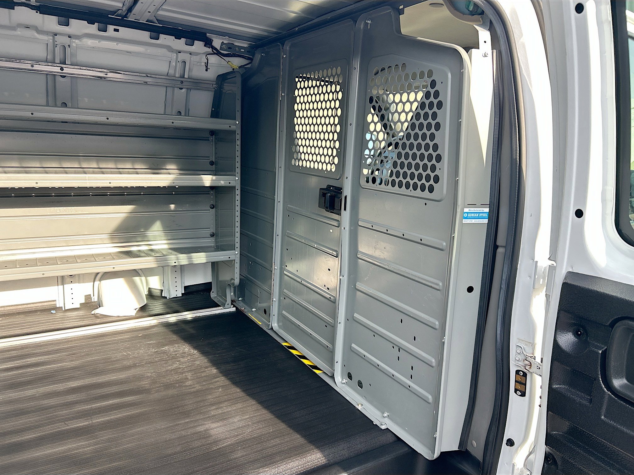 Used 2020 Chevrolet Express 2500 w/ Driver Convenience Package image 27