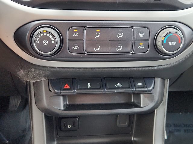 Used 2022 Chevrolet Colorado LT RWD image 40