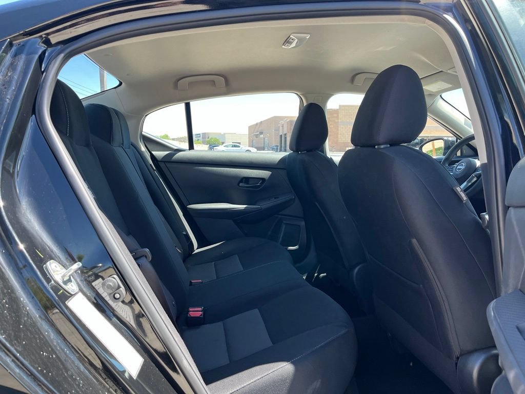 Used 2025 Nissan Sentra SV FWD image 19