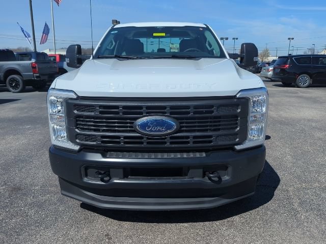 Used 2026 Ford F250 XL AWD/4WD image 3