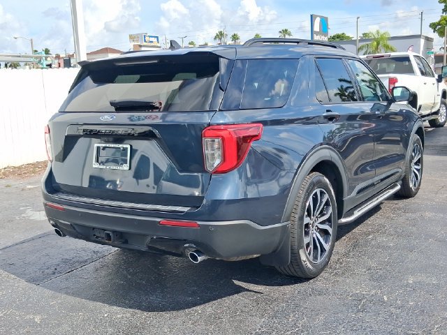 Used 2022 Ford Explorer ST-Line w/ Class IV Trailer Tow Package RWD image 4