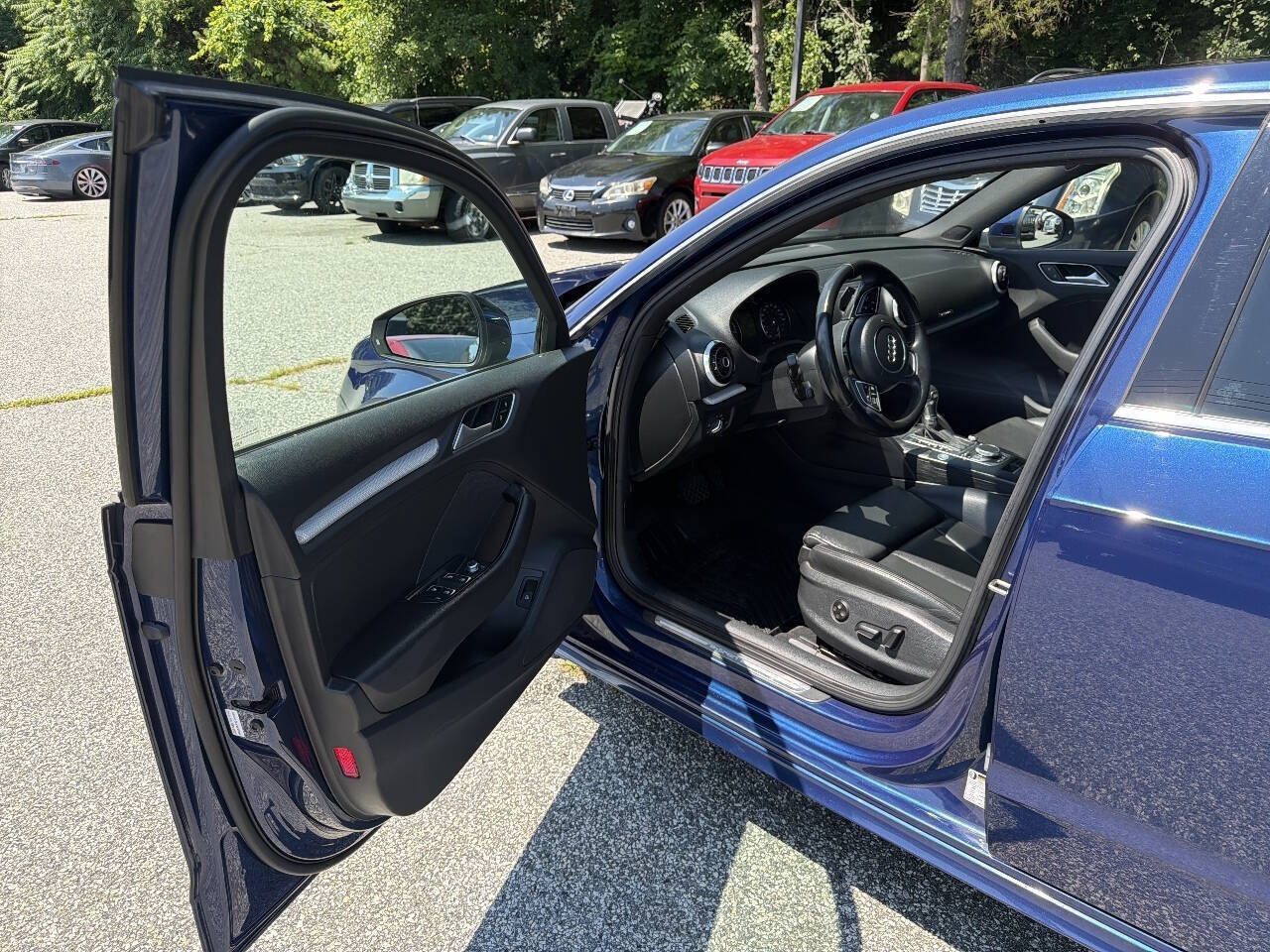 Used 2016 Audi A3 e-tron Premium Plus FWD image 9