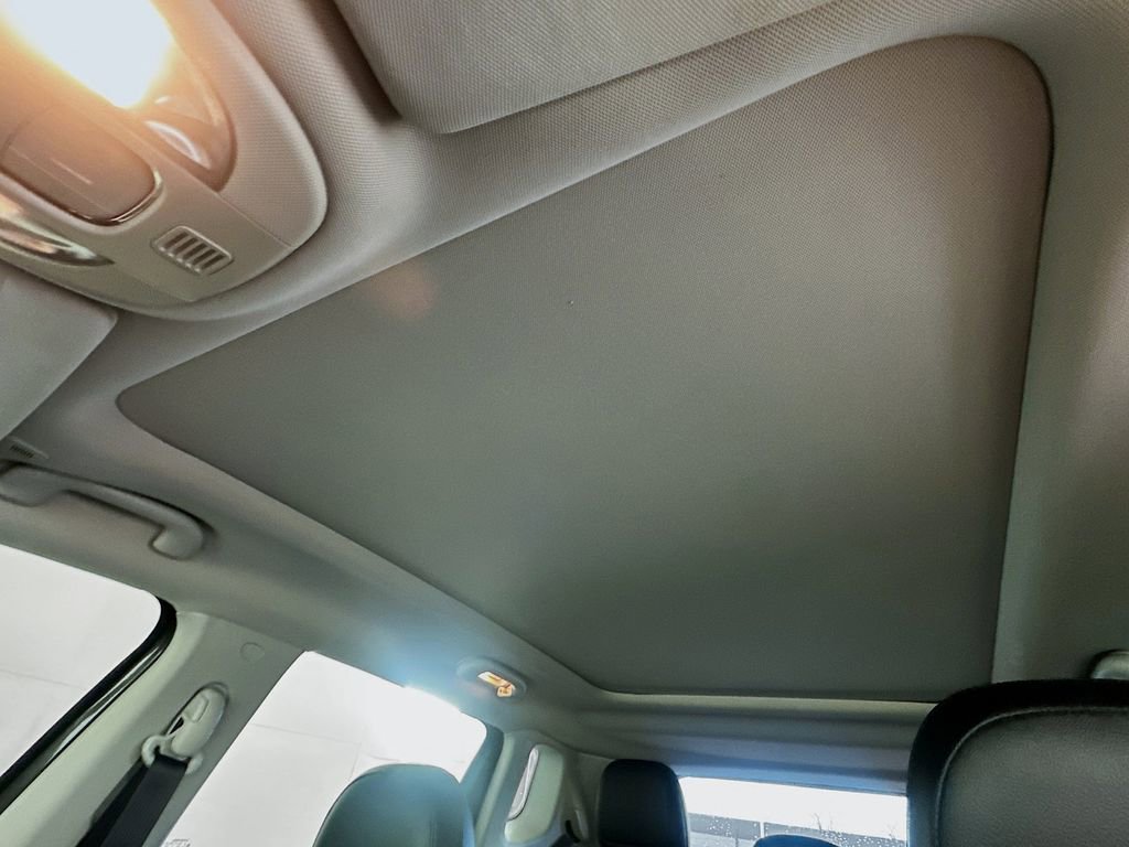 Used 2018 Jeep Compass Latitude w/ Popular Equipment Group image 21