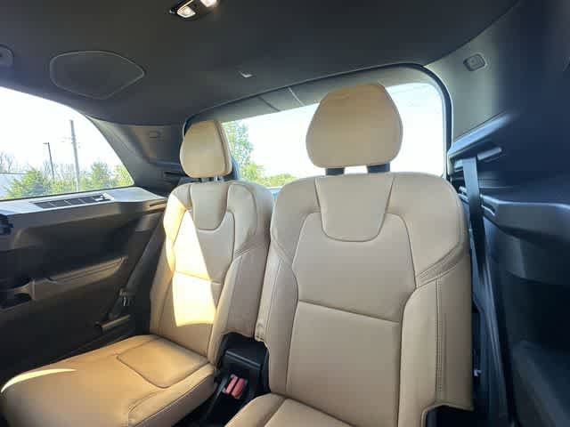 Used 2023 Volvo XC90 B6 Ultimate w/ Protection Package Premier AWD/4WD image 26