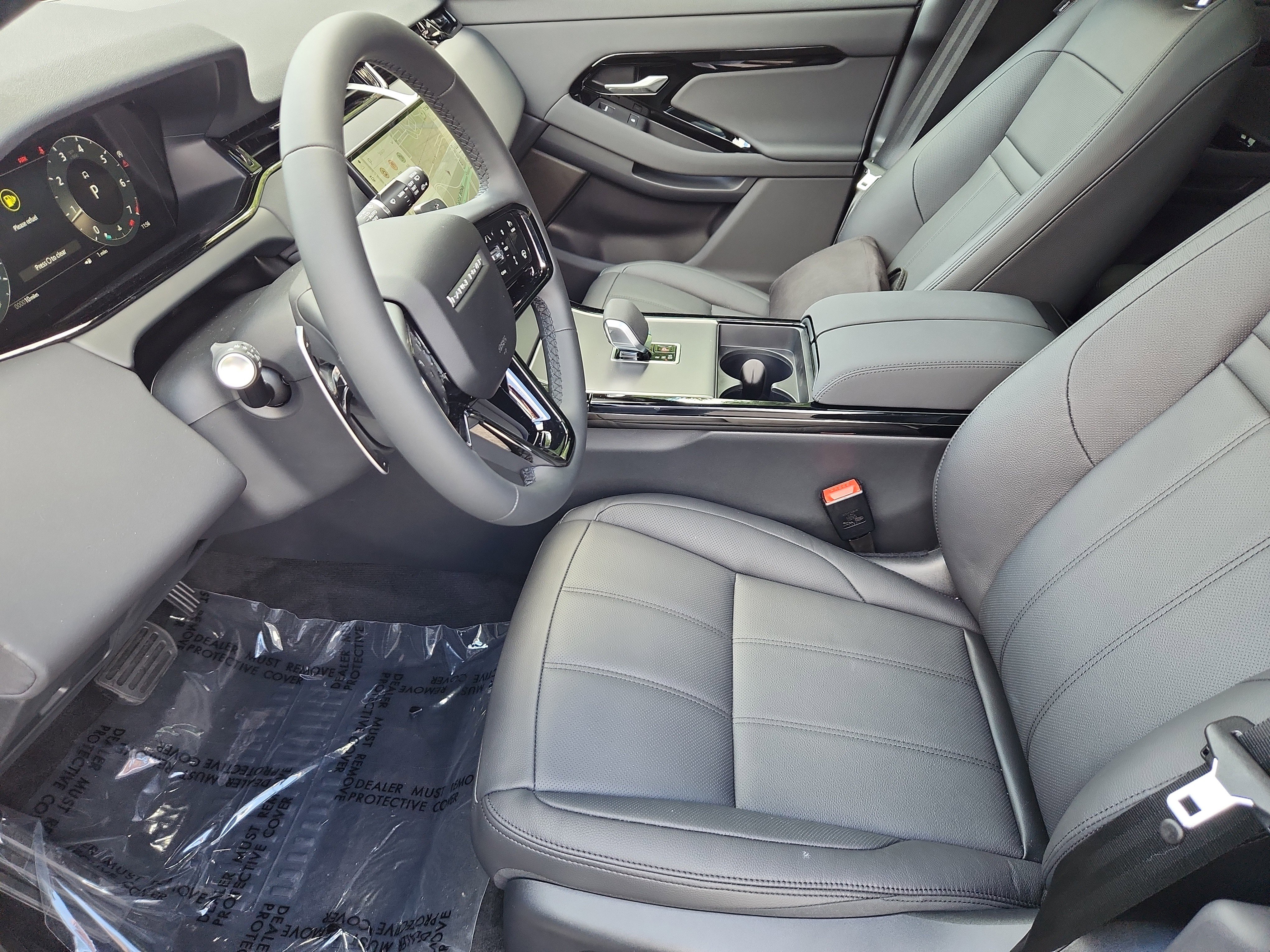 Used 2026 Land Rover Range Rover Evoque S image 23