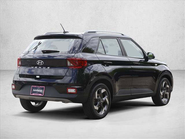 Certified 2026 Hyundai Venue SEL FWD image 5