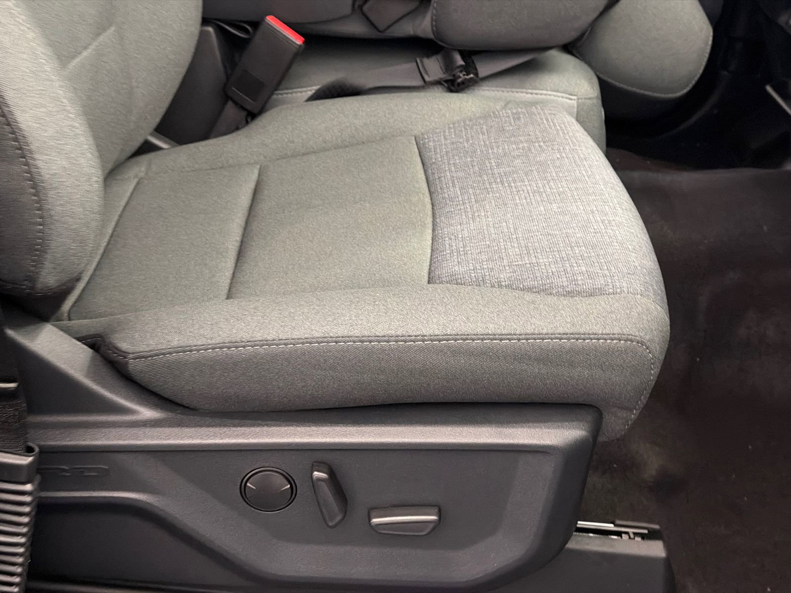 New 2026 Ford F150 XLT w/ Equipment Group 302A MID image 11