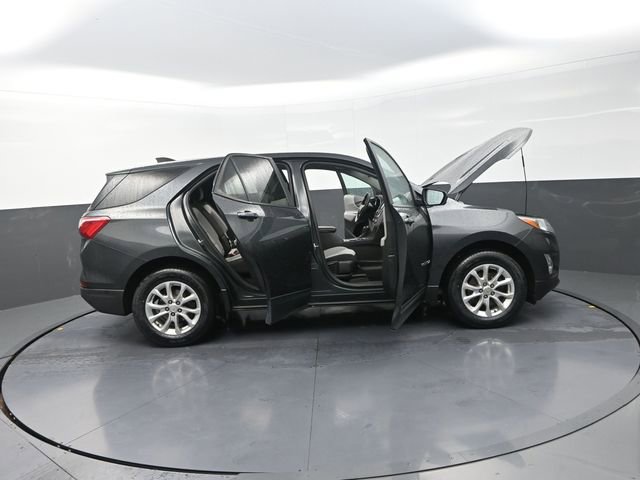 Used 2020 Chevrolet Equinox LS w/ LS Convenience Package AWD/4WD image 21