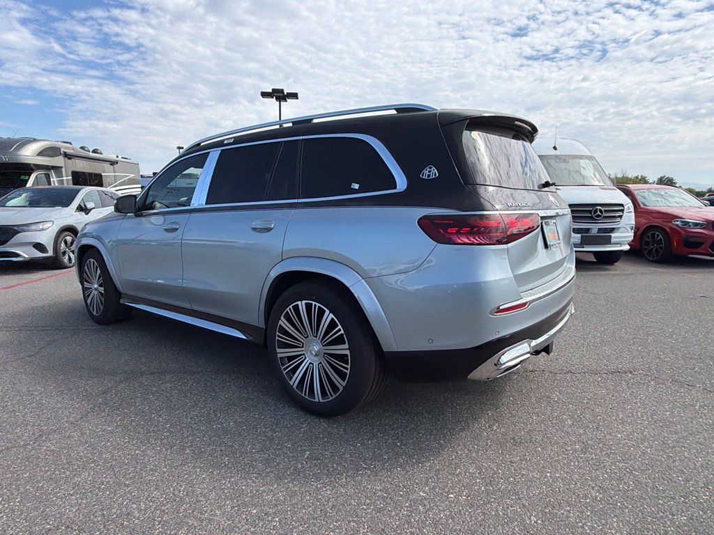 New 2026 Mercedes-Benz Maybach GLS 600 4MATIC image 11