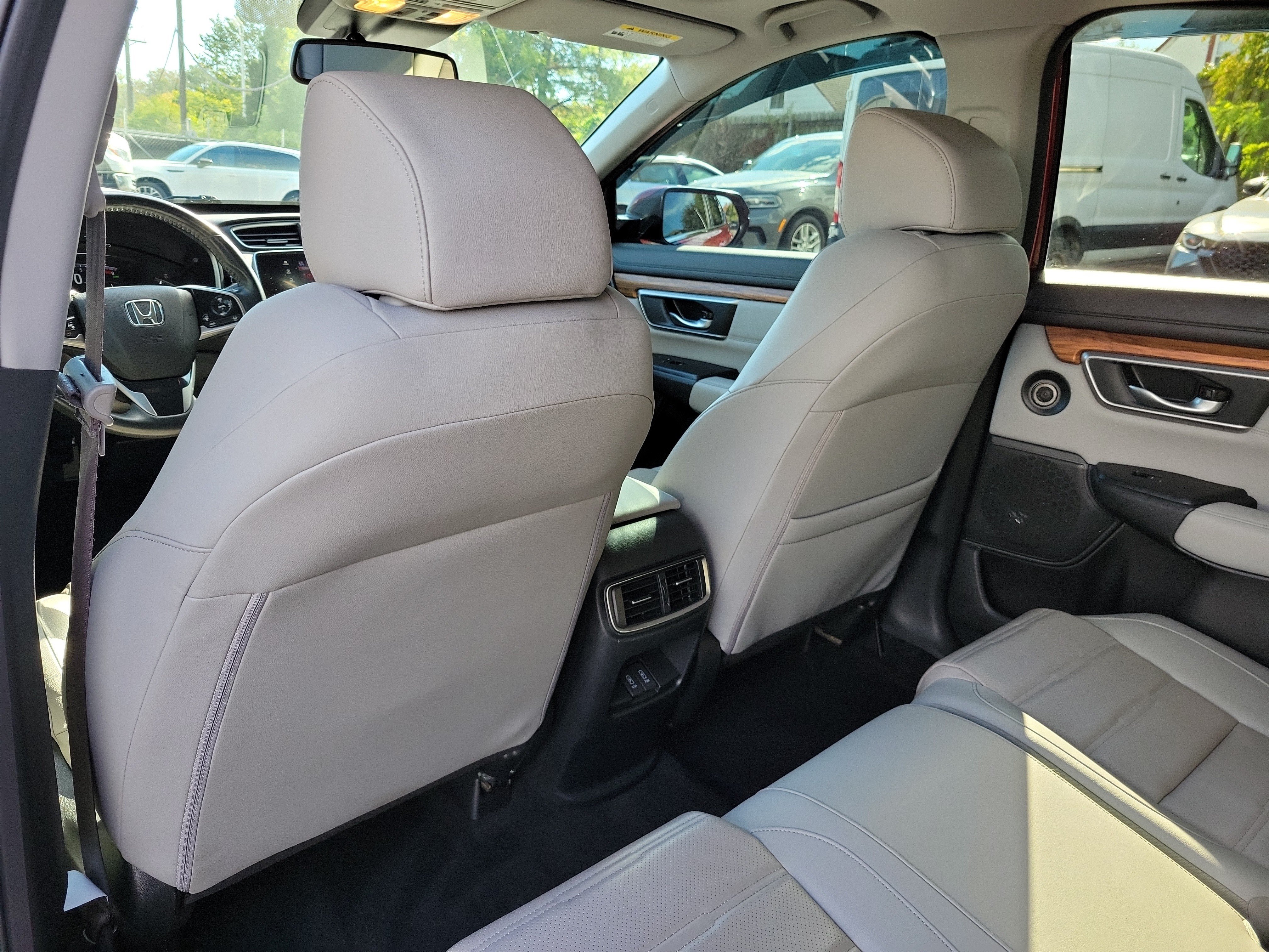 Used 2020 Honda CR-V Touring image 16