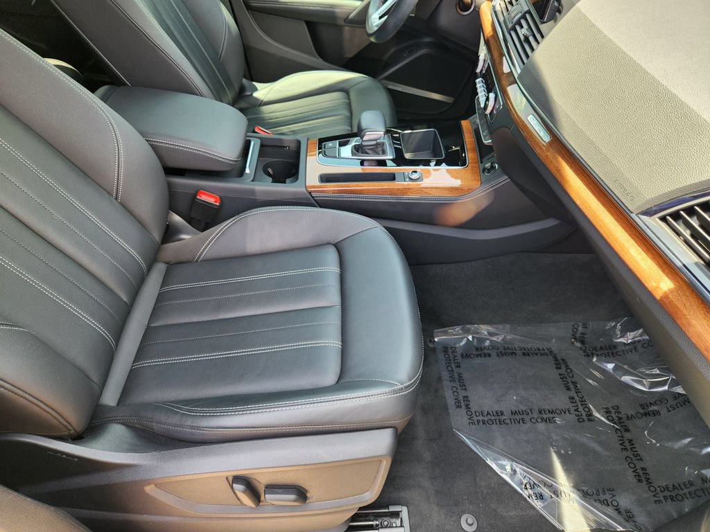 Certified 2022 Audi Q5 2.0T Premium Plus AWD/4WD image 17