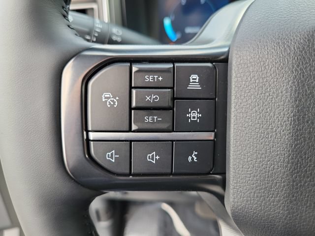 New 2026 Ford F350 Platinum AWD/4WD image 5