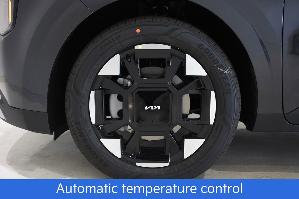 New 2026 Kia Carnival EX image 6