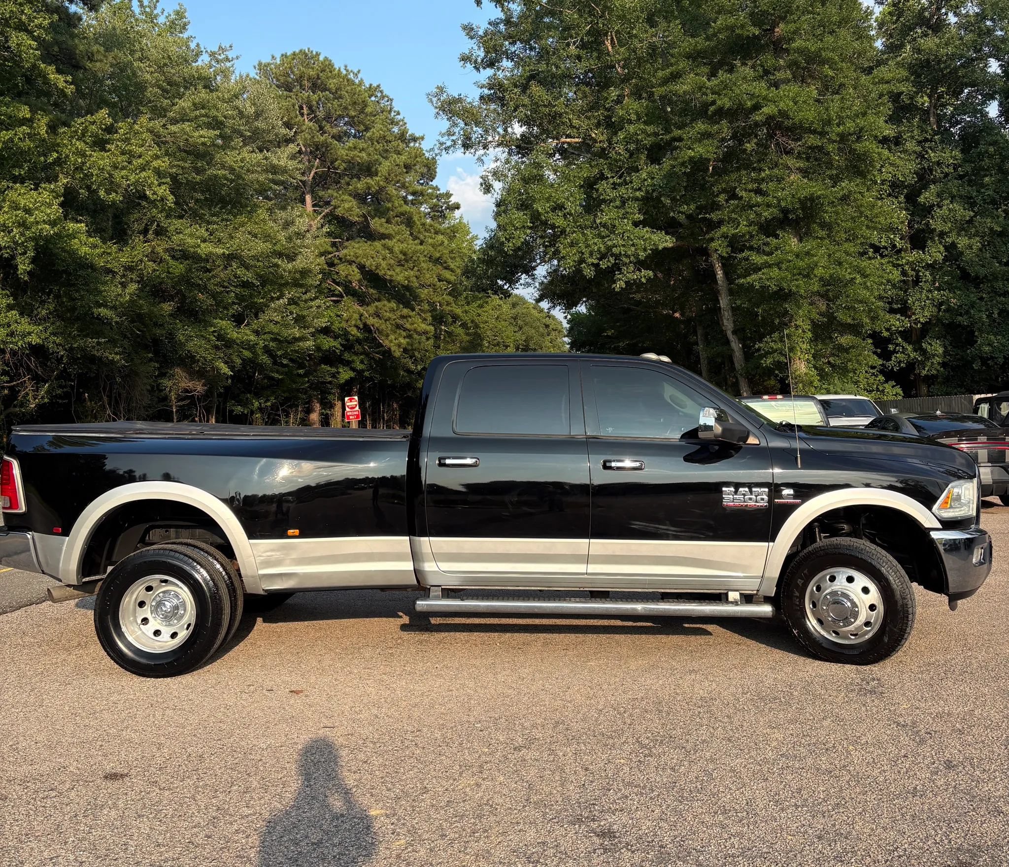 Used 2014 RAM 3500 Laramie AWD/4WD image 38